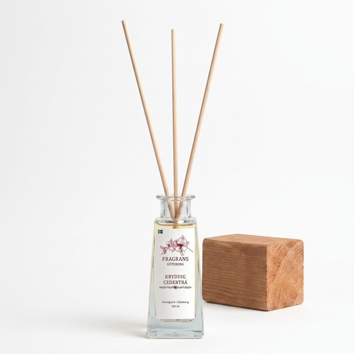 Kryddig Cederträ Doftpinnar - Vessel 100ML Fragrans Göteborg